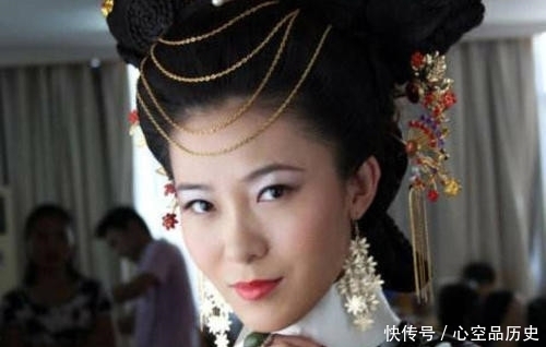 度过|被赶出紫禁城的不止溥仪，还有许多老太妃，她们晚年如何度过？