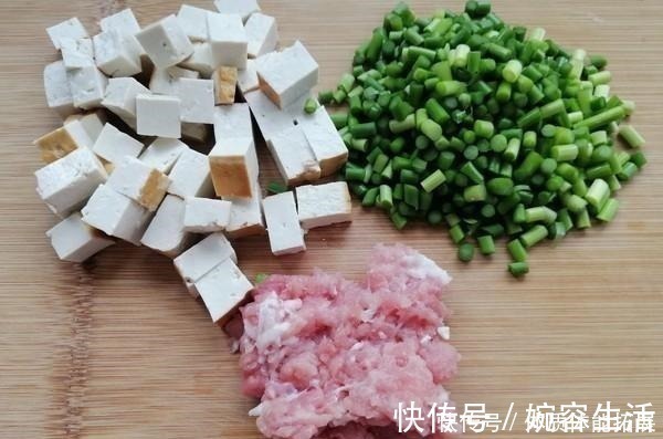 蒜苔|它又叫“清肠草”，清肠刮油，一周3次排宿便，肚子平了腰细了