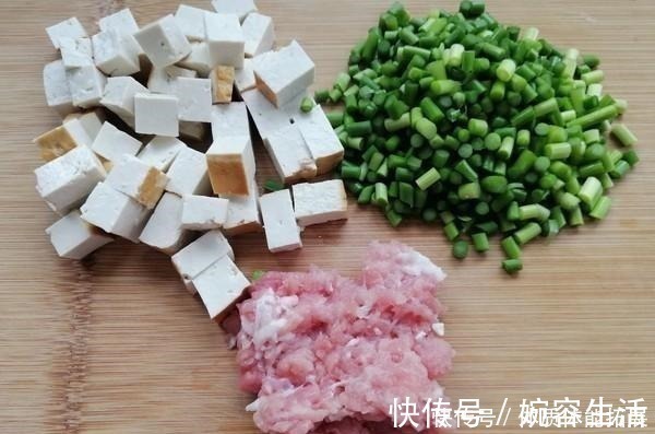 蒜苔|它又叫“清肠草”,清肠刮油,一周3次排宿便,肚子平了腰细了
