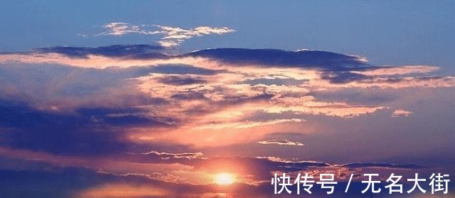 古体诗!不识汉字的仓央嘉措走下神坛,“不负如来不负卿”到底是谁写的!