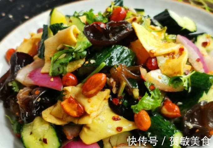 凉拌菜|做凉拌菜,最忌直接放辣椒油,学会“3放2不放”,拌啥都美味!