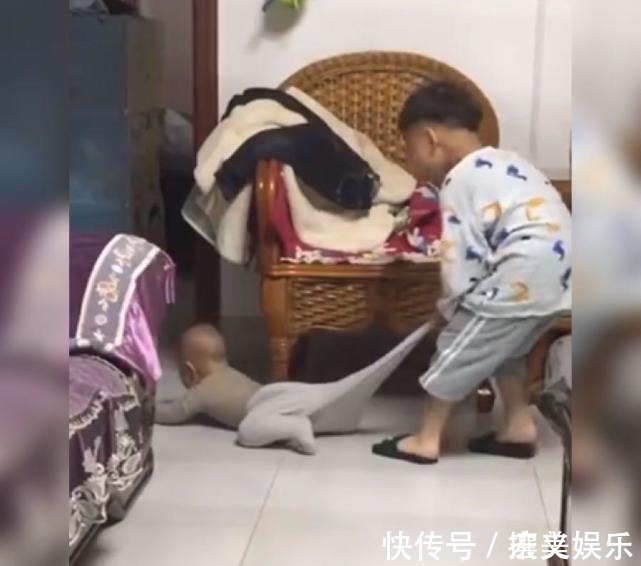 大宝|10岁男娃哭求母亲留下胎儿,逢产检必陪同,看过检查结果才放心