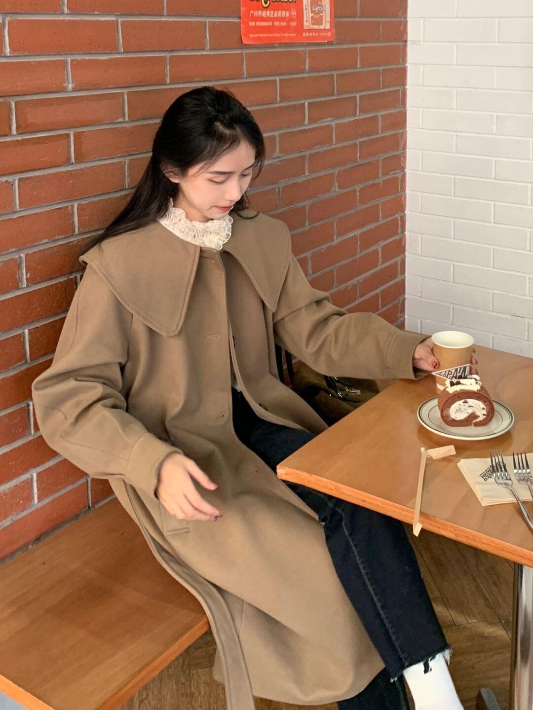 毛呢|冬天想要穿出高级感?一定要试一试灰色和粉色的搭配,高级又时尚!