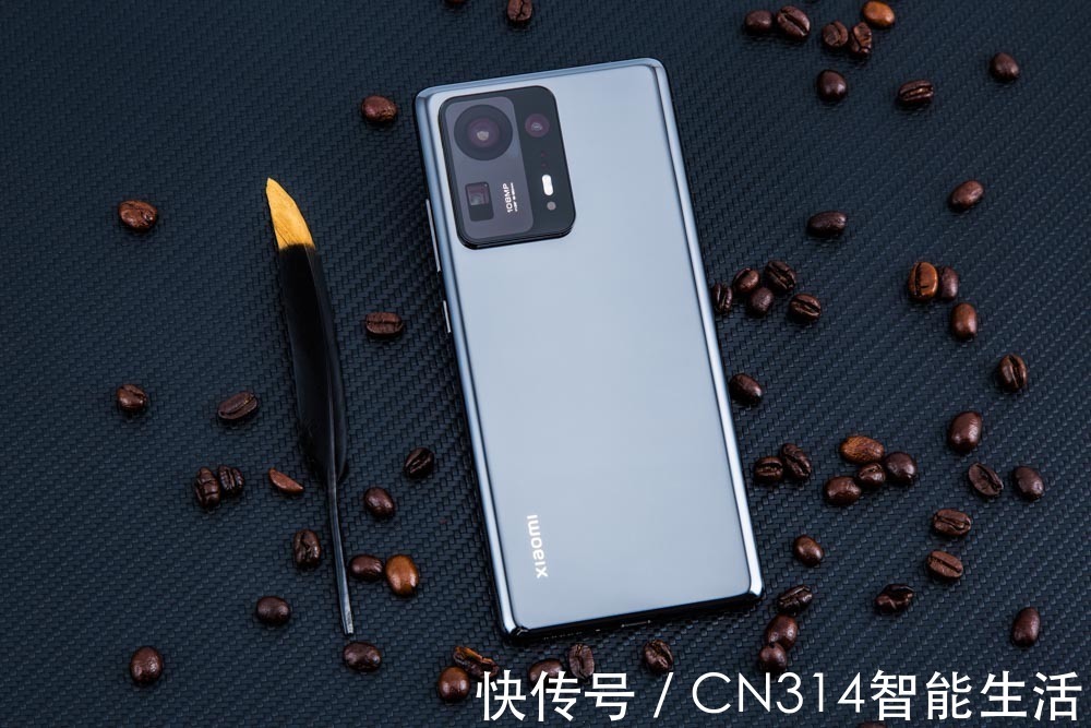 哪吒|小米MIX4首发深度评测:时隔三年的回归,带来了哪些感动?