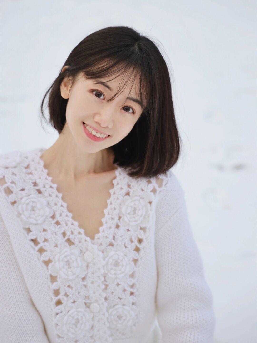 西装外套|又到了穿碎花裙的季节,这几款时髦百搭又减龄,洋气精致不出错