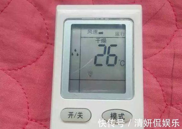 |沙雕动画,搞笑:为了捡瓶盖,叫了全村的人来喝酒