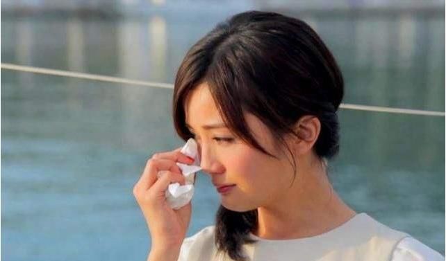 吸烟|孕期胎儿频繁好动,孕妈以为宝宝很健康,产检后医生建议不能留!