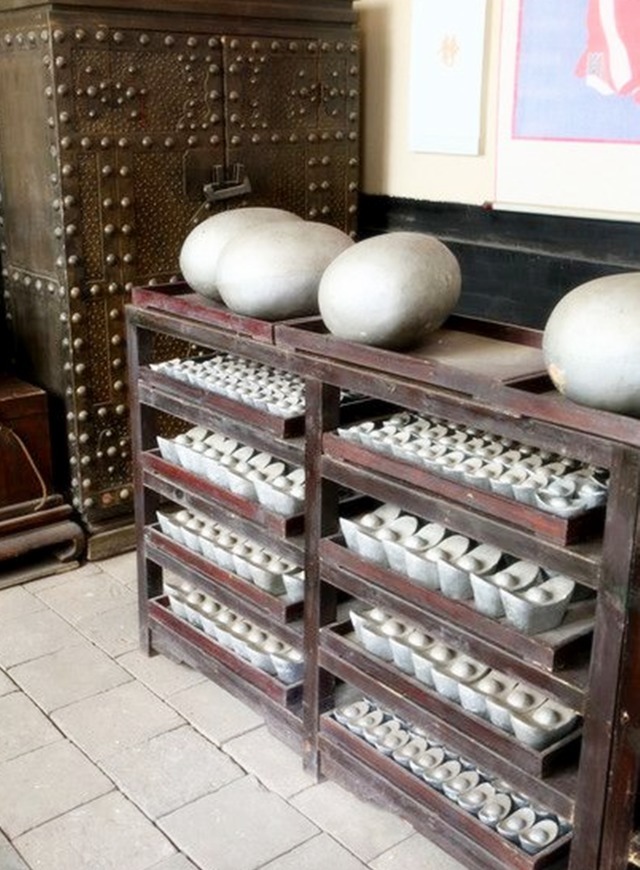 上官|中国古代,平民想当官太难了,就算当上官后也不一定有高收入