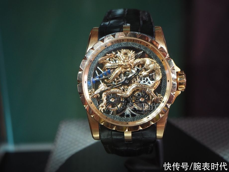 罗杰杜彼怎样玩转中国的龙和凤、还满意你看到的吗？