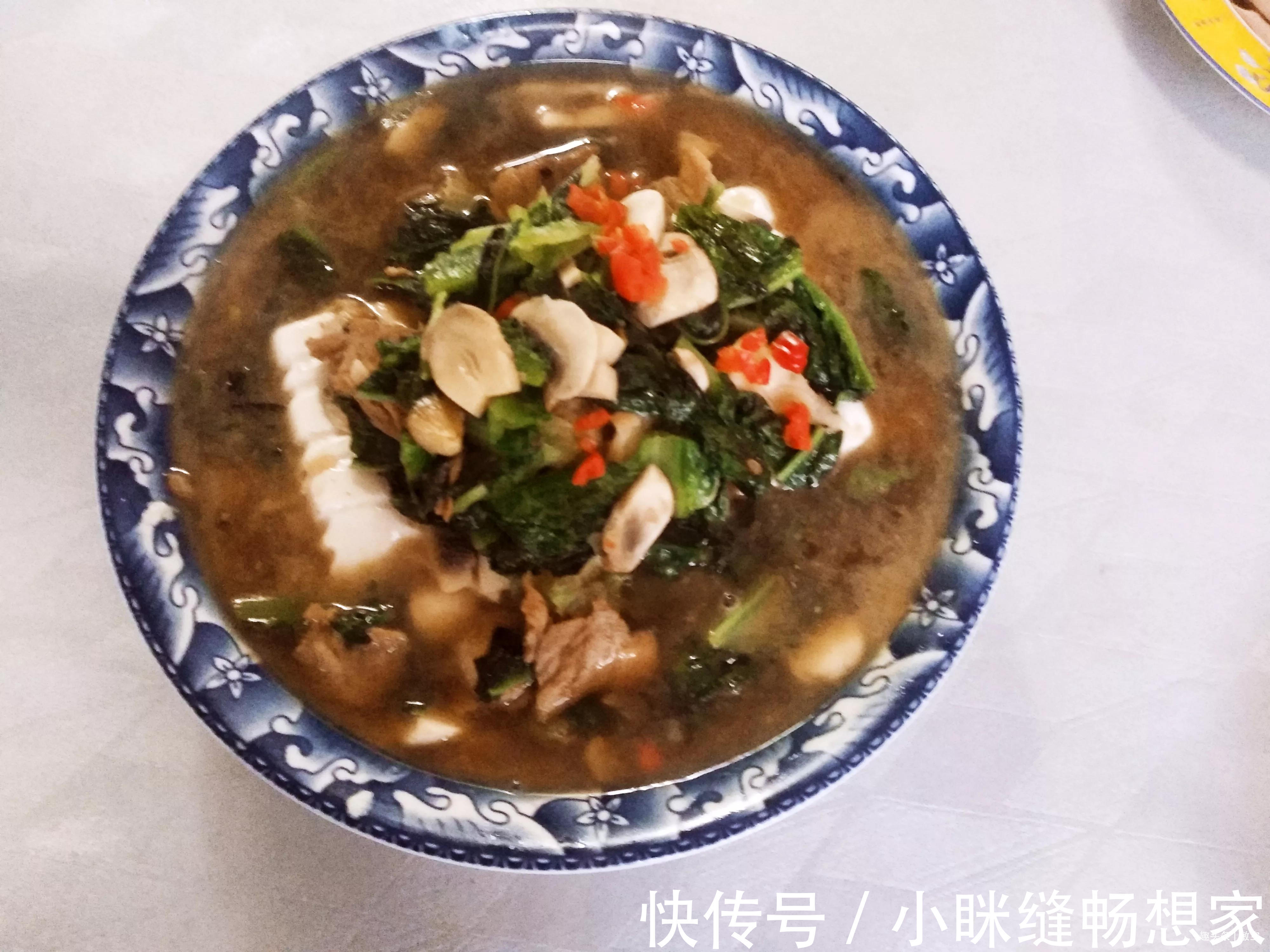 菜老妈|老妈来家中做客,媳妇做了4菜1汤,老妈没怎么动筷,这菜差吗