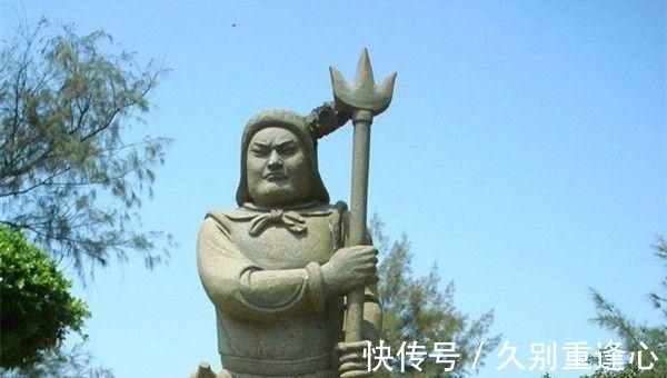 两头蛇&排名第三十四位的梁山好汉:武艺低劣表现平庸,却位居天罡