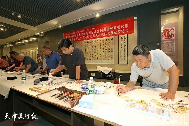 蓝天救援队|孙荣刚师生展滨海圆满收官呈两大看点：书画致敬英雄 收李建华为徒