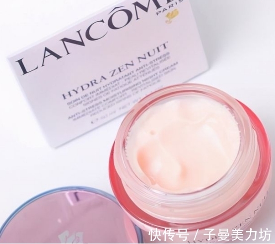 质地|口碑满分的网红面霜种草,舒缓保湿润肤,可重现完美无瑕细嫩肤质