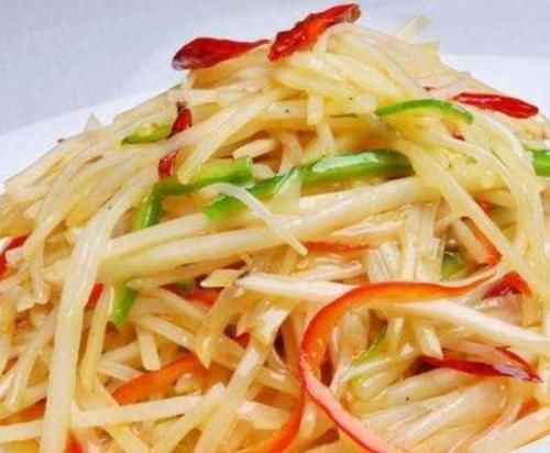 好吃|酸辣土豆丝这样做最好吃,大厨就用一招,让土豆丝美味翻倍