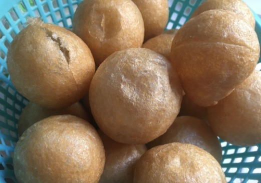 香菇跟它真是绝配，嫩滑多汁，五块钱一大盘，比大鱼大肉还香