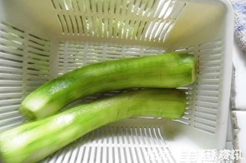 三伏天|三伏天,73岁奶奶天天吃这菜,面色红润身体好,便秘也不见了