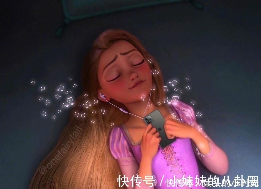 爱丽儿公主|当迪士尼公主有手机,艾莎公主爱上自拍,爱丽儿公主网购人鱼服装