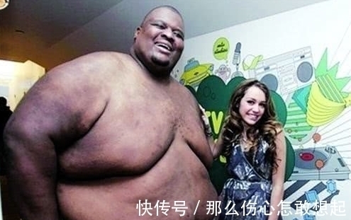 女朋友|男子为了自己的女朋友,疯狂减掉600斤肥肉,减肥成功却被抛弃