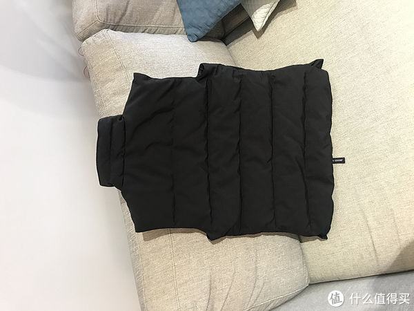  老婆|加拿大鹅帮你来过冬，老婆的CANADA GOOSE羽绒服简单评测