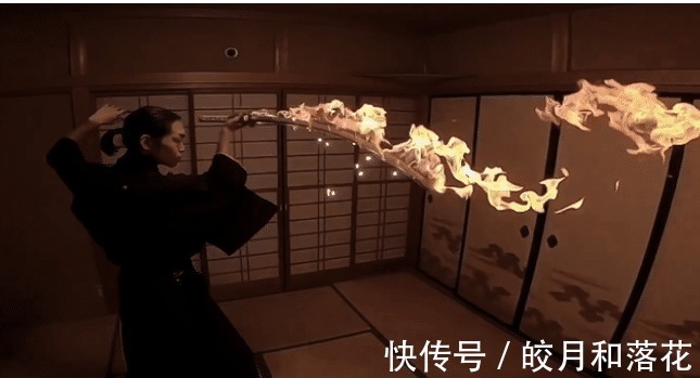 火之神乐|鬼灭之刃，网友神还原日轮刀，日之呼吸绚烂，雷刃仿佛破次元