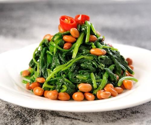 除夕年夜饭，素菜不能少，6样“吉祥素菜”要上桌，美好寓意给你