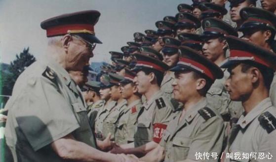 排名|上将的后代中,谁最争气他官至军委副主席,排名第一!