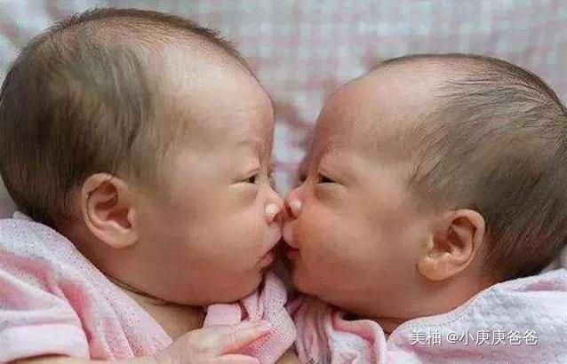 莉莉怀|产妇生下宝宝,4天后又生了一个,全家人看见孩子都说搞错了