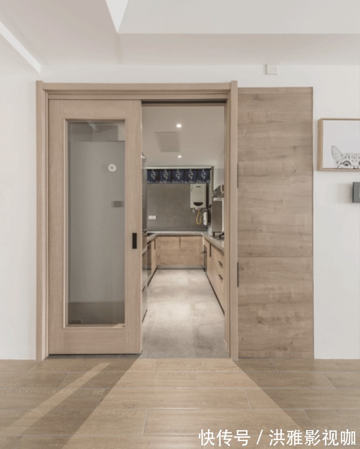 宅宅宅|越来越多人坚持减法装修，大白墙、少造型，功能强大，耐看不过时