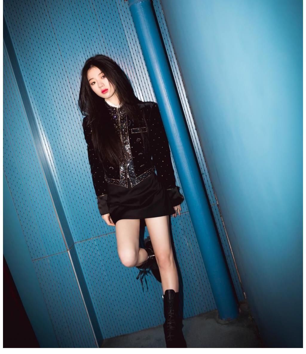 张艺谋|18岁成为好声音最年轻冠军!单依纯出道即合作张艺谋