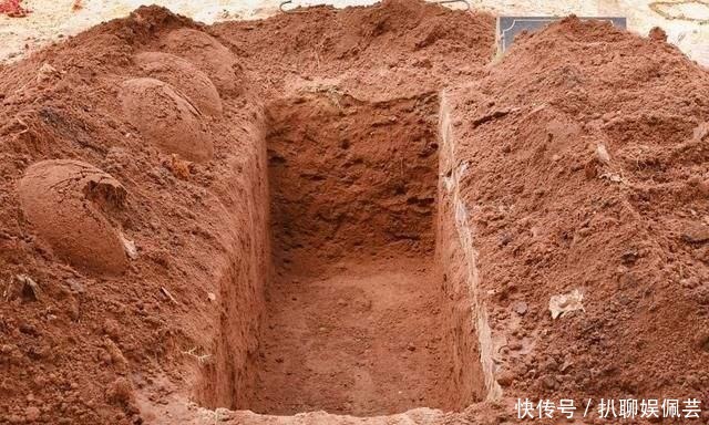 我国火葬制起源于何时?究竟是随佛教传入还是春秋战国就有了?