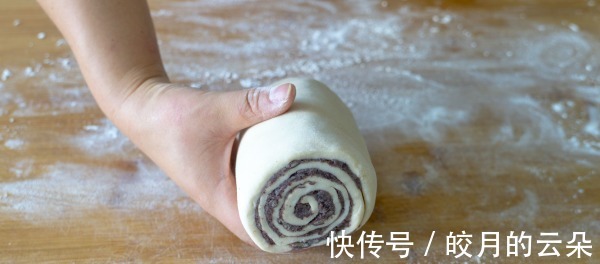 牛奶10种新鲜做法，软软糯糯，解馋又好吃，上桌抢光！
