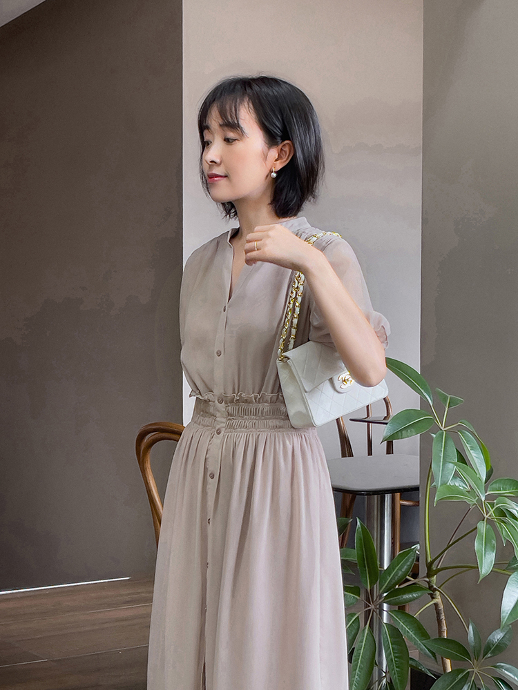 知性|简约利落的通勤穿搭示范,雪纺衬衫配半身裙温柔简约,知性大方