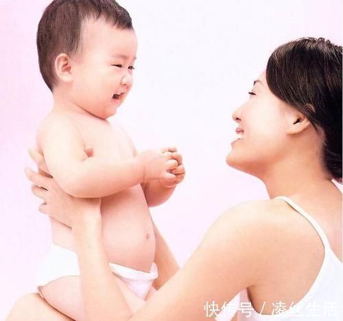 安全意识|3岁女孩总喊肚子疼,父母带她去医院检查,取出的东西令家长崩溃