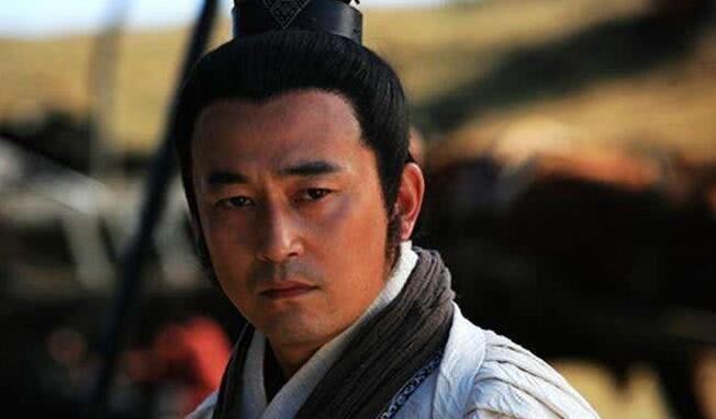 无人|俗语:“贫居闹市无人问”,还有另一句,十分现实,但很有道理