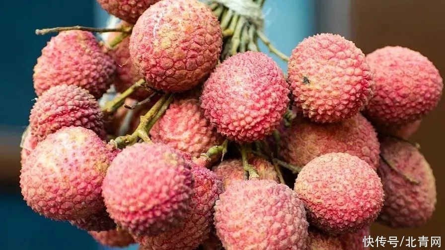 夏季佳果|这是夏季佳果，补肝养血安神益智，但尽量别这么吃