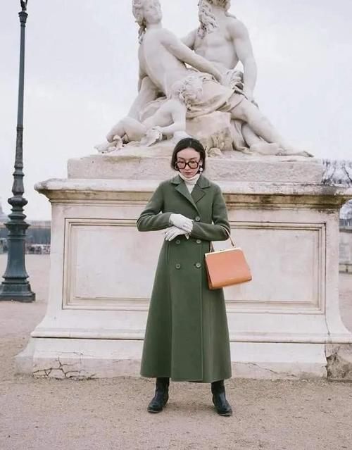  大翻领|保暖和时髦兼备，今年最chic的大衣款式，这个冬天也要美美的