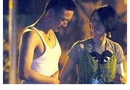 錯(cuò)失冠軍后譚維維寫歌挑釁，尚雯婕的反擊堪稱一絕