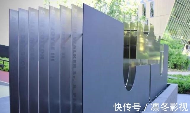 生涯|排面！耐克建造75万平方英尺“詹姆斯中心”，詹皇惊呼不可思议！