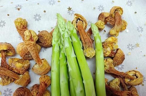 下降的情况|天然的溶栓高手找到了,不是木耳,常吃血管一路绿灯