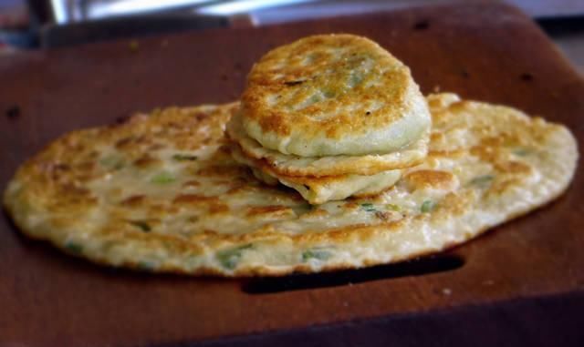 我家|这道面食我家一周吃3回,回回吃干净,好吃又解馋,天天吃不腻