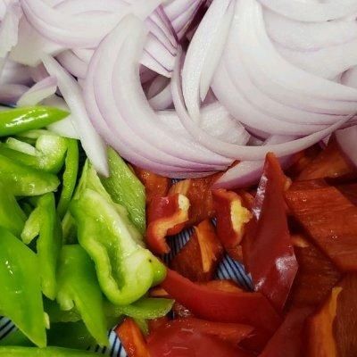 焦风热|你炒肥肠的正宗做法，简单几步，越吃越上瘾