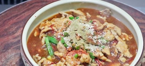 水煮肉片怎样做才好吃大厨教你小技巧,肉片滑嫩鲜香,开胃下饭