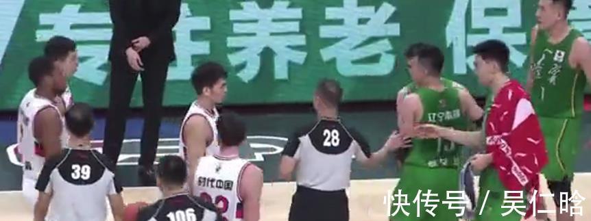 广州队|MVP不要了?郭艾伦最后5秒发飙骂对手!姚明CBA最不喜欢这种动作