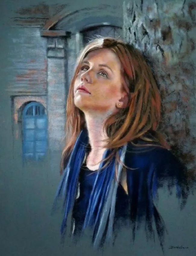 艺术学院$法国女画家:魅力独特的色粉味道