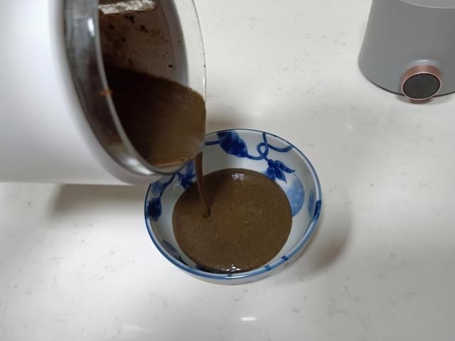 发酵|2分钟自制养生芝麻糊，外加芝麻馒头，做法统统告诉你，太简单了