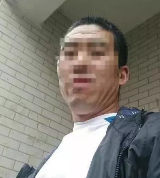 女子|女子买蕾丝安全裤，信息泄露遭快递员骚扰，快递员：老性感了吧？