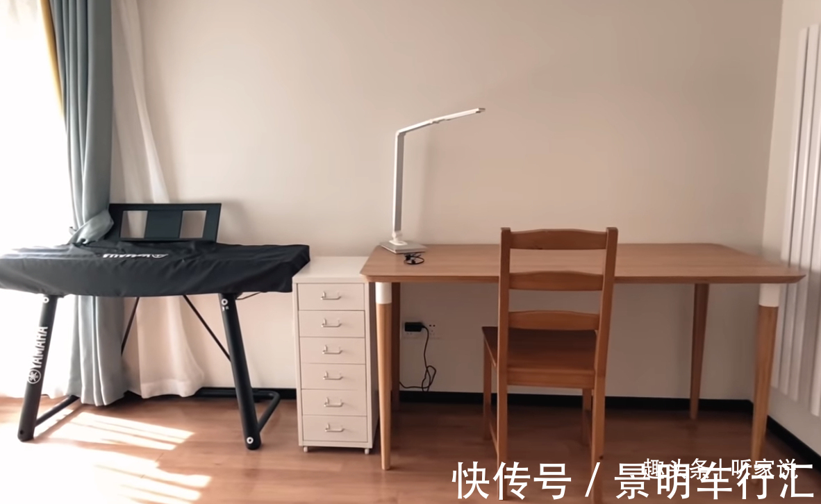 厨房|母女二人住进空无一物的家里,坚持每日收拾,极简主义生活太干净
