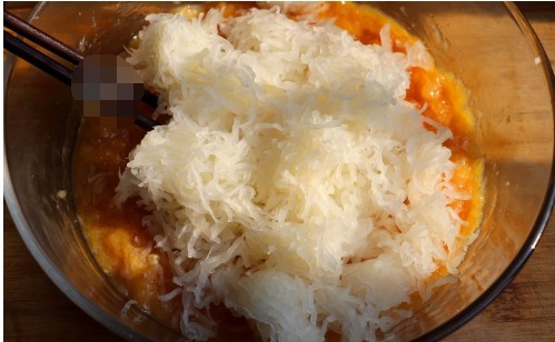 瞬间|冬天要多吃萝卜,学会这2道做法,孩子天天吵着吃,上桌瞬间扫光