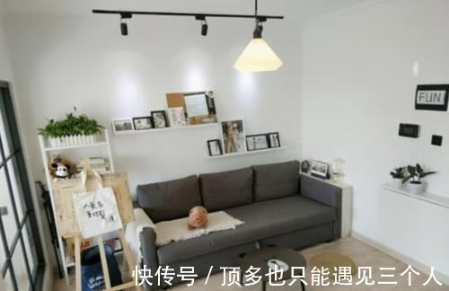 客厅|45㎡小宅,“巧用”玻璃当隔断,一进门就迷住了,值得借鉴
