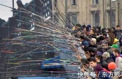《钓鱼》的结局，惊醒无数人！